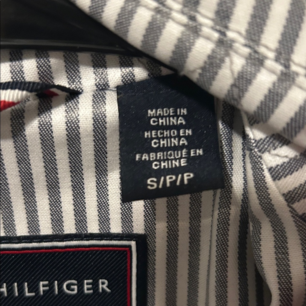 Tommy Hilfiger Coated Striped Trench Coat. Size S - Picture 10 of 16